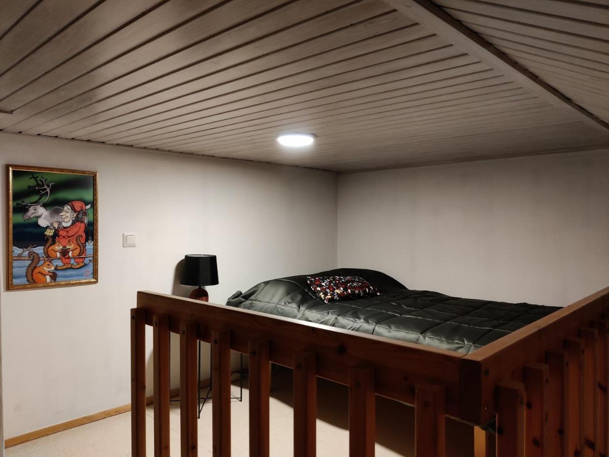 Villa Hutsula Yllas Yllasjarvi Luaran gambar